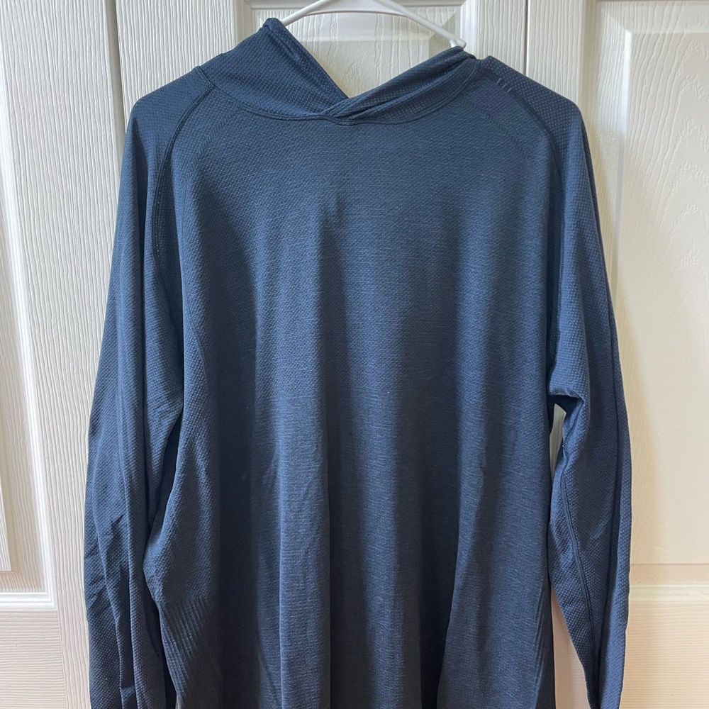 lululemon athletica Long Sleeve Light Hoodie Navy Blue